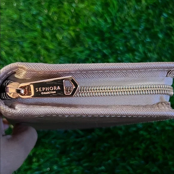 Sephora Makeup Brush Set with Case - Picture 4 of 7